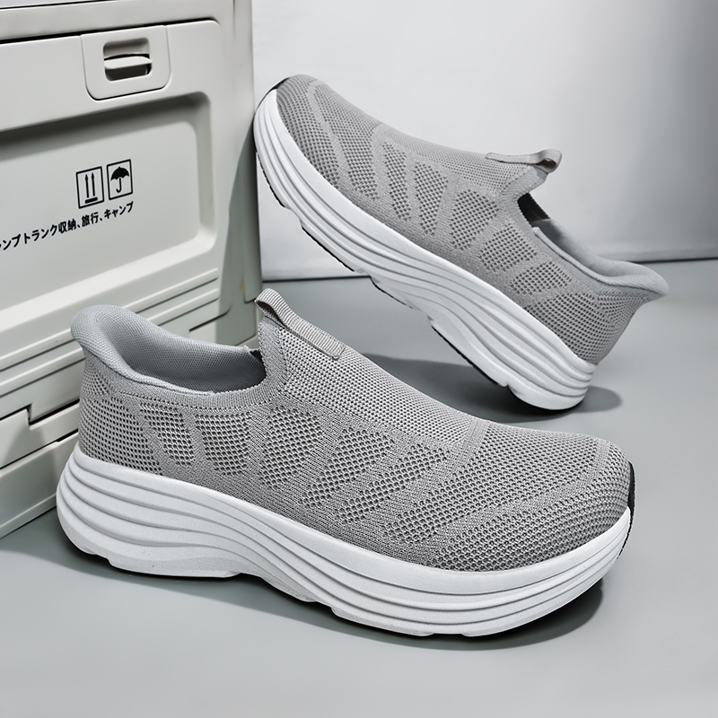 Men'S Shoes For Running - 男性靴スニーカー通気性メッシュスリップオンランニングシューズ屋外滑り止めカップルジョギングトレーニングハイキングスポーツシューズ