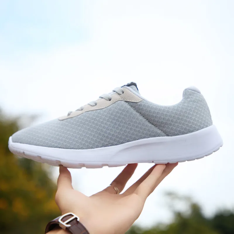 通気性メッシュメンズ大きいサイズ 36-48 スポーツシュー - Men Shoes Clearance のレビューと価格
