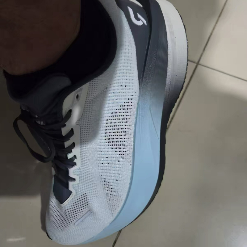 DYNAFISH Xiao Nian ランニングシューズ メ - Men Shoes Vs Women のレビューと価格