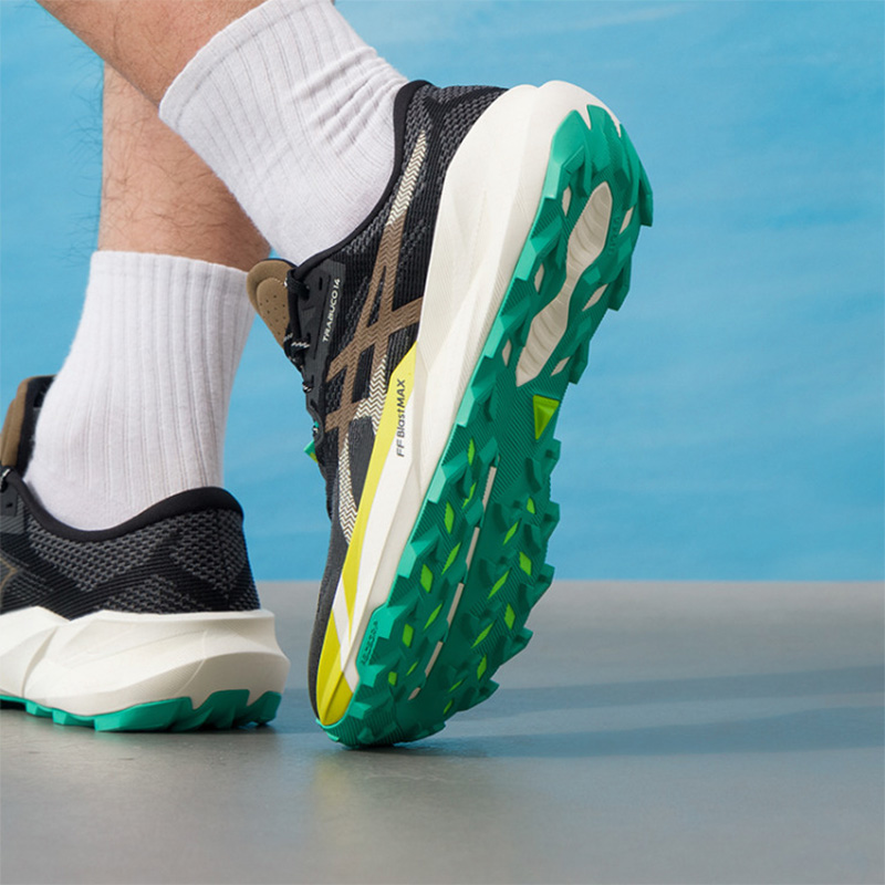アシックス メンズ TRABUCO 14 ブラック ブラウン - Men'S Shoes Yellow And Black のレビューと価格