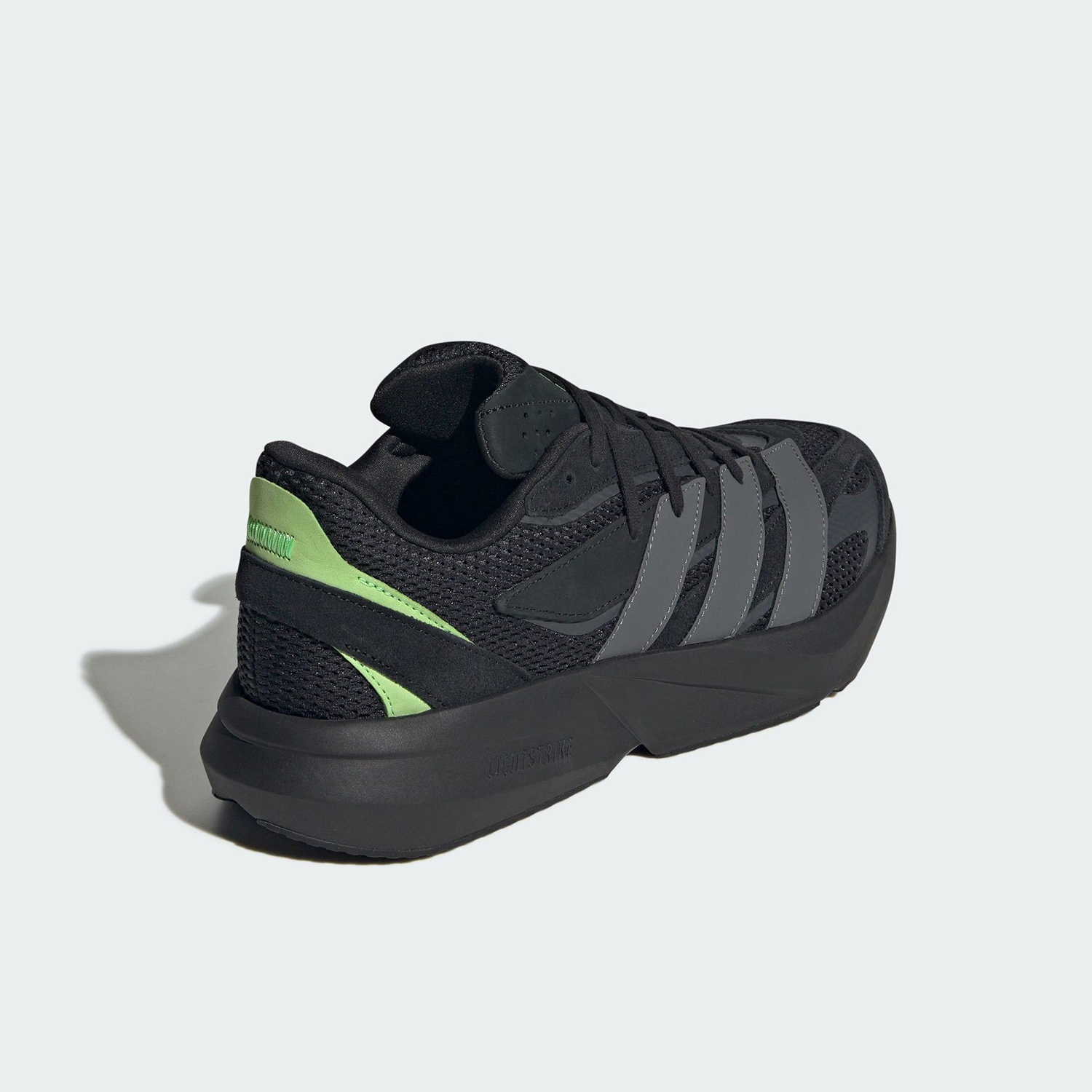 アディダス オーセンティック LIGHTBLAZE メンズ  - Men'S Shoes For Running のレビューと価格