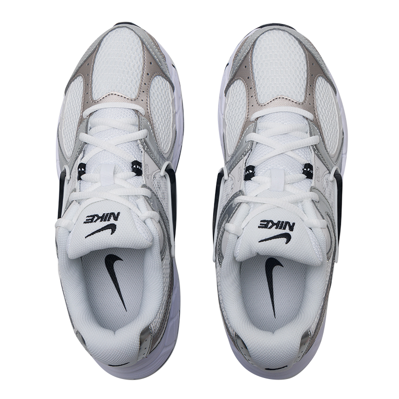 ナイキ(Nike) V5 Rnr メンズ スポーツシューズ、 - Men'S Shoes V5 Rnr のレビューと価格