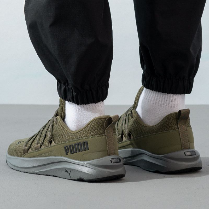 プーマ メンズシューズ 新品 ミリタリーグリーン メッシュ  - Men'S Shoes Puma Sports のレビューと価格